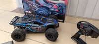 TRAXXAS Rustler 4x4 Brushless Blue RC Car Set | Li-po Battery | Quick Charger
