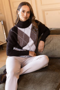 ACTUELLE Argyle High Neck Sleeveless Jumper – Brown