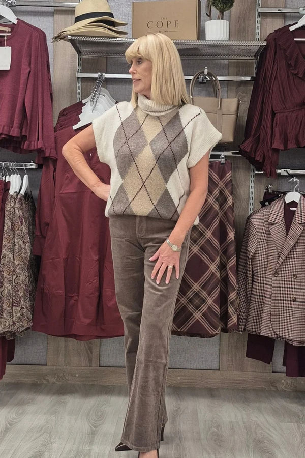 ACTUELLE Argyle High Neck Sleeveless Jumper – Cream