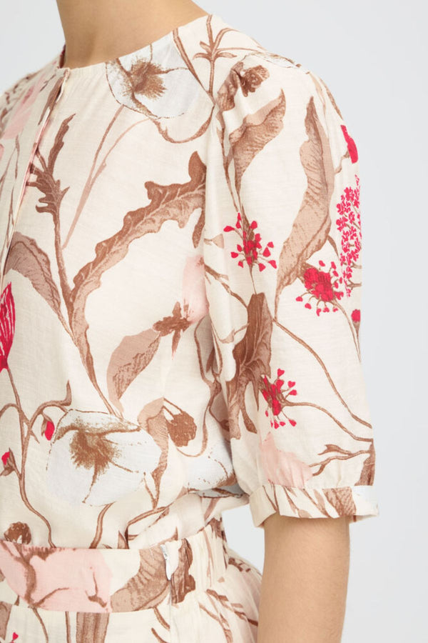FRANSA Ariana Half Sleeve Floral Blouse