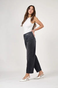 COPE CLOTHING Livia Cropped Barrel Jeans - Anthracite
