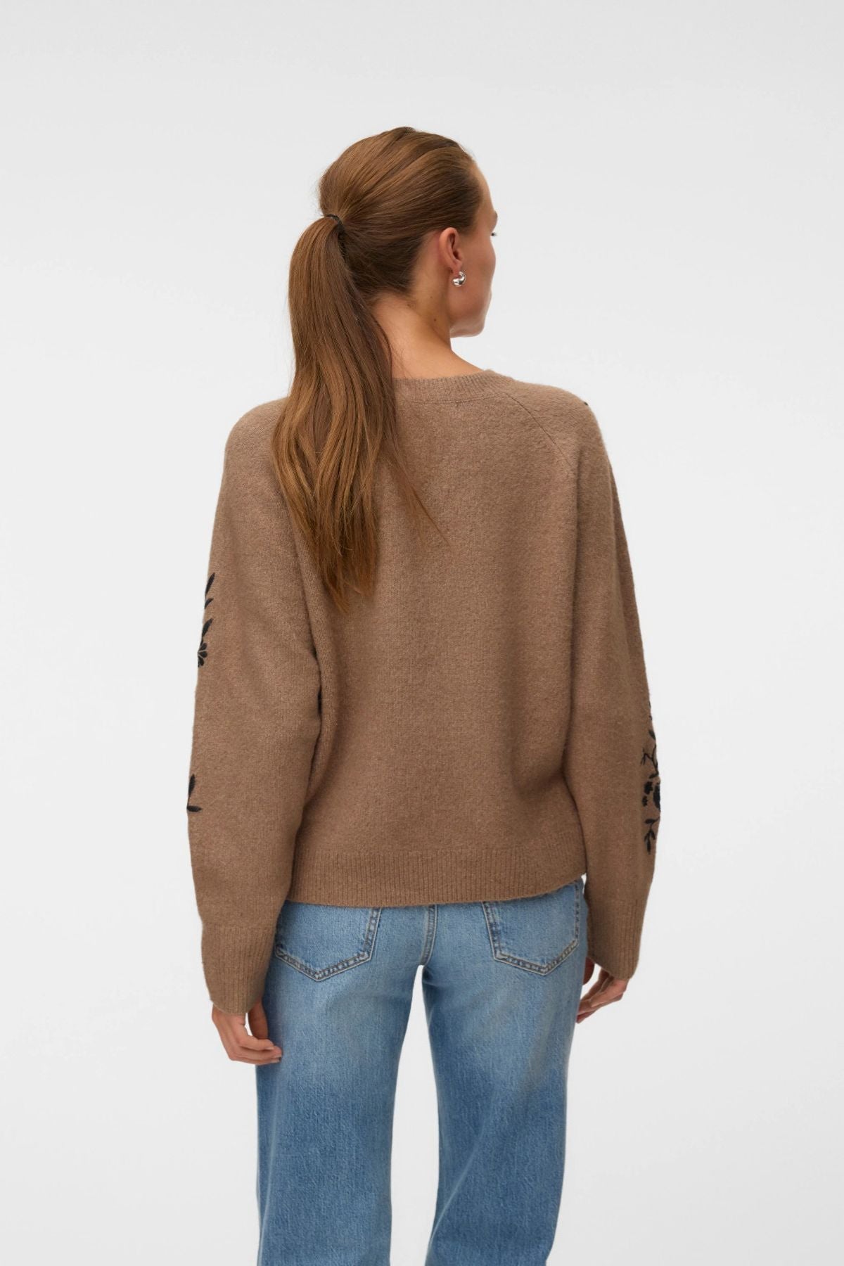 VERO MODA Fatima Rose Embroidered Jumper - Beige