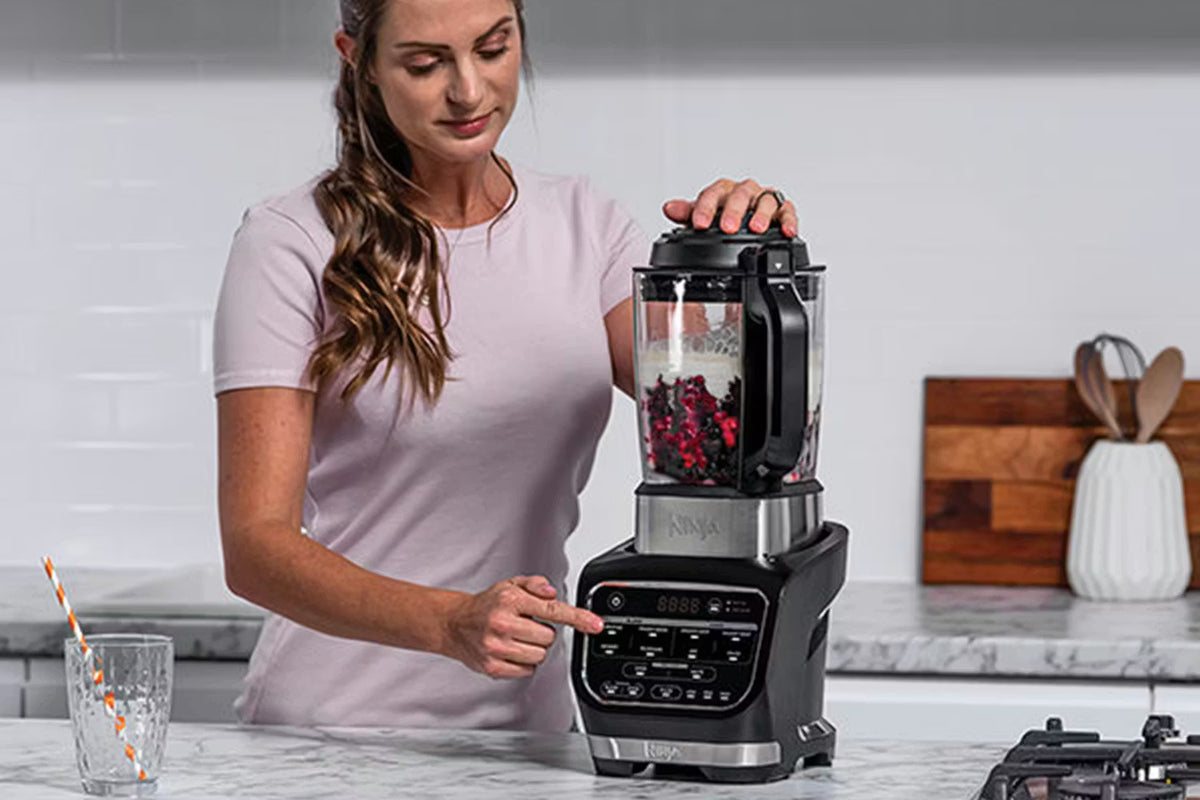 NINJA 1.7L 1000W Hot & Cold Food Blender & Soup Maker