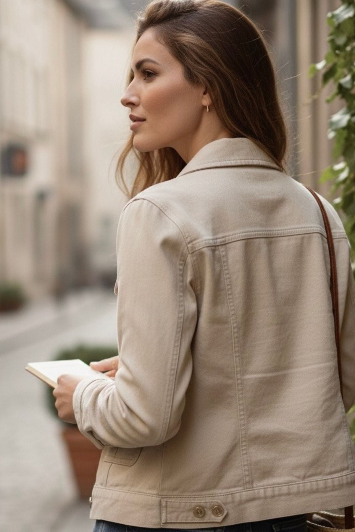 COPE CLOTHING Fitted Denim Jacket - Beige
