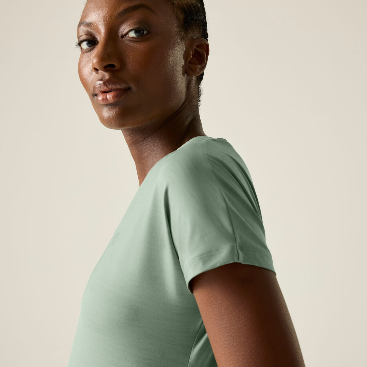 DARE 2B Women's Vigilant Lightweight T-Shirt  - Glacier Green