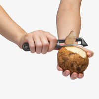 DREAMFARM Sharple - Safe Sharpening Safety Peeler