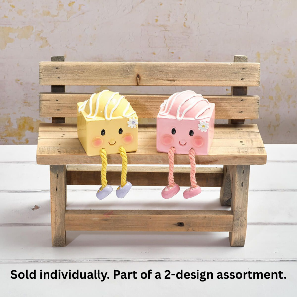 LANGS Hand Crafted Fondant Shelf Sitter Ornament 6cm - 1Pc