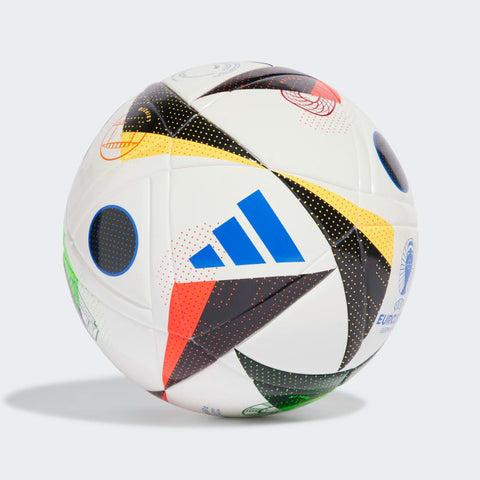 ADIDAS : Fussballliebe League Football - Size 5