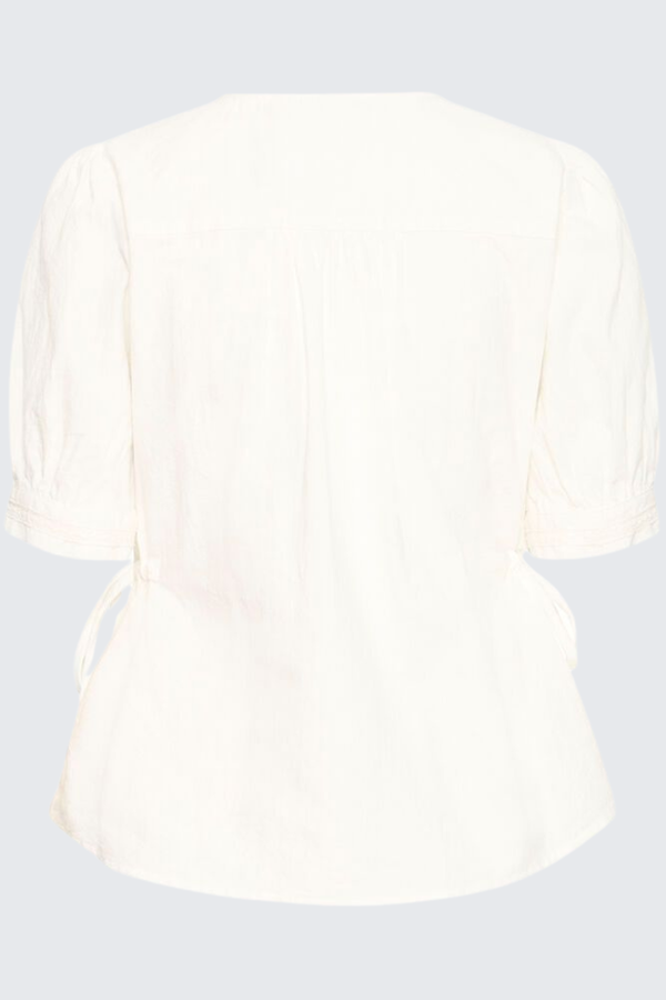 ICHI Gunda Ruched Waist Shirt - Cloud Dancer