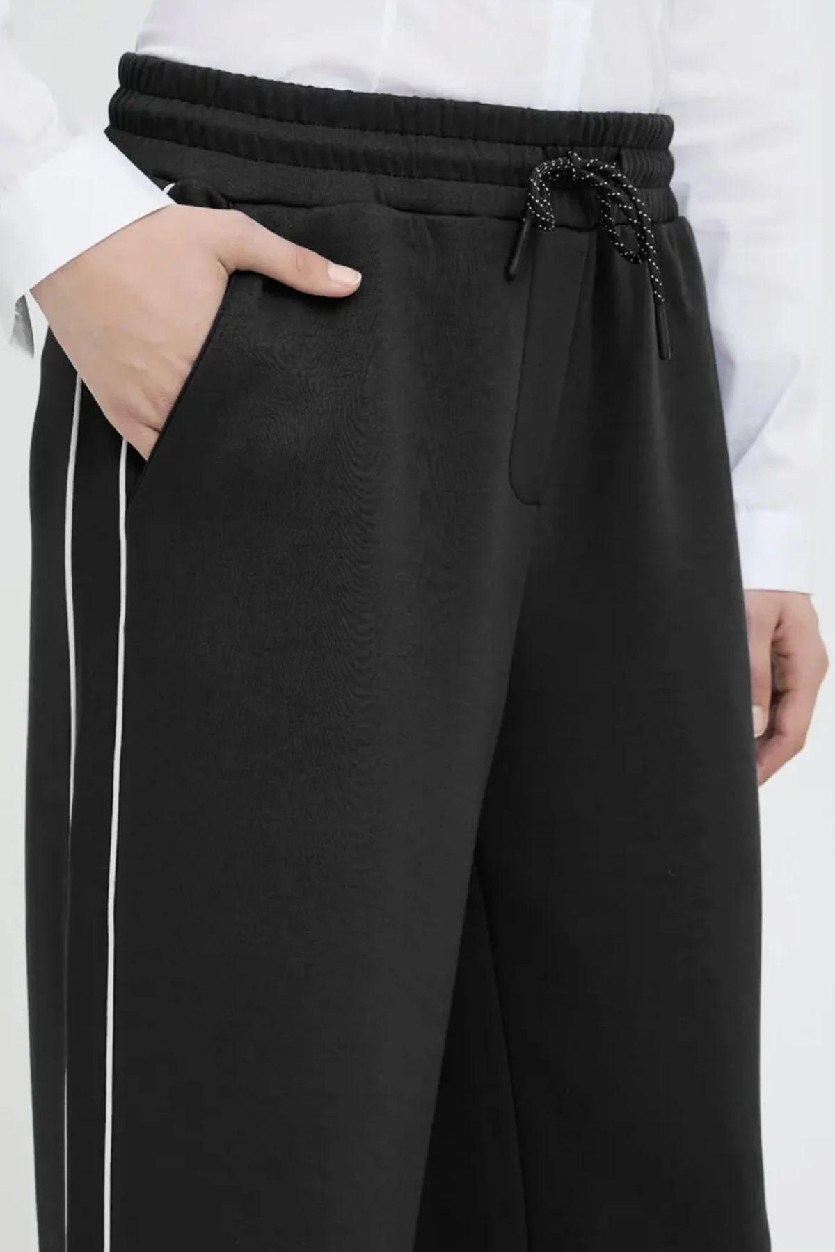 ICHI Kate Neo Side Stripe Wide Pants - Black