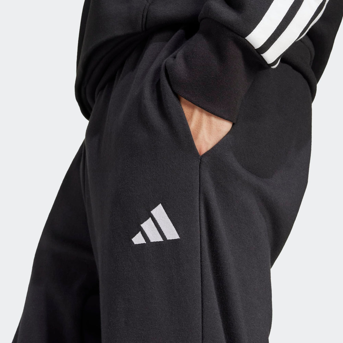 ADIDAS Essentials Feelcosy French Tery Men's Joggers - Black