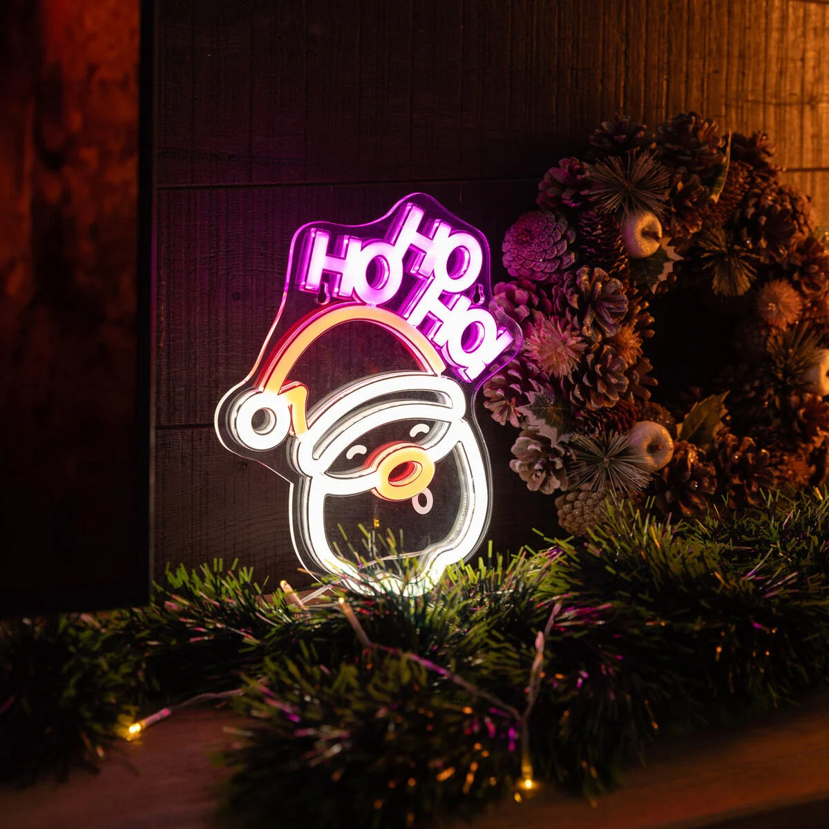 LEGAMI Neon-Effect LED Lamp - Santa Claus - It's a Sign
