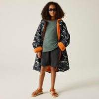 REGATTA Kids Waterproof Changing Robe - Black Camo