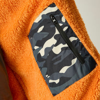 REGATTA Kids Waterproof Changing Robe - Black Camo