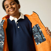 REGATTA Kids Waterproof Changing Robe - Black Camo