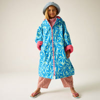 REGATTA Kids Waterproof Changing Robe - Floral Blue