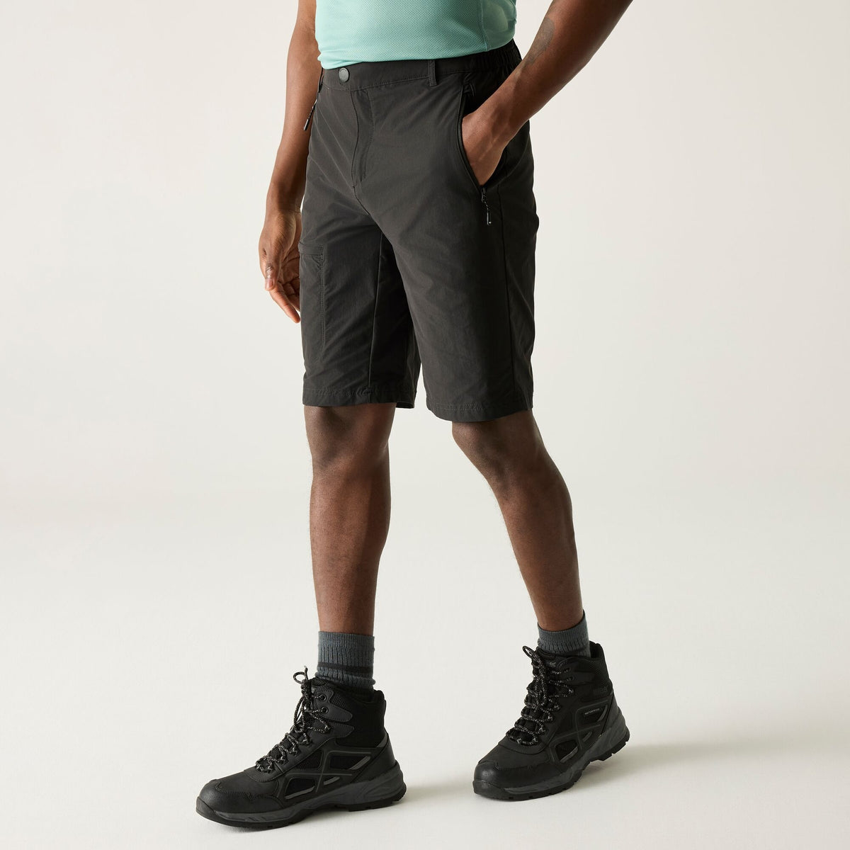 REGATTA Men's Highton II Long Walking Shorts - Grey