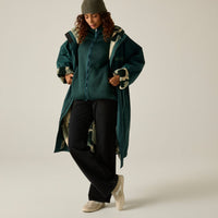 REGATTA Adult's Unisex Waterproof Changing Robe - Green/Camo