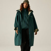 REGATTA Adult's Unisex Waterproof Changing Robe - Green/Camo
