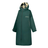 REGATTA Adult's Unisex Waterproof Changing Robe - Green/Camo