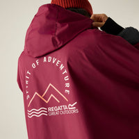 REGATTA Adult's Waterproof Changing Robe - Maroon