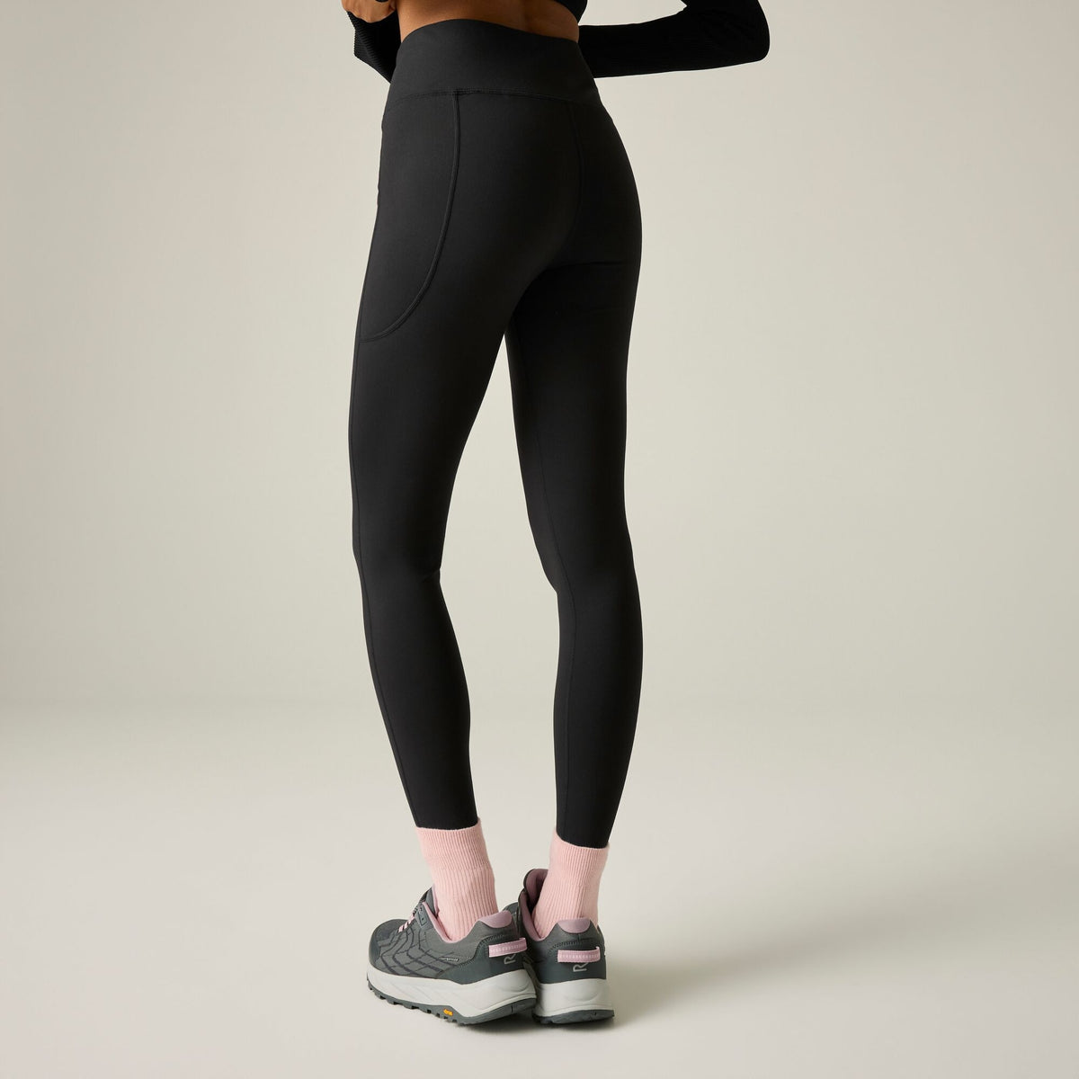 REGATTA Women's Outdoor Comfort Contour Leggings - Black