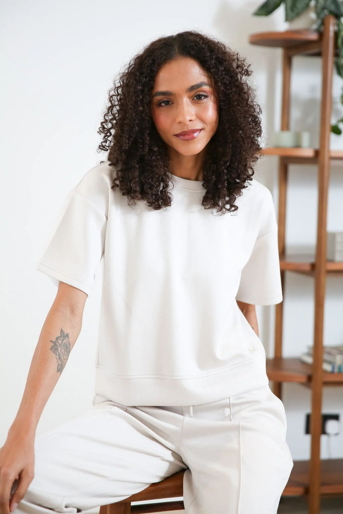 RELAX & RENEW Alexandra Short Sleeve Sweatshirt - Cream