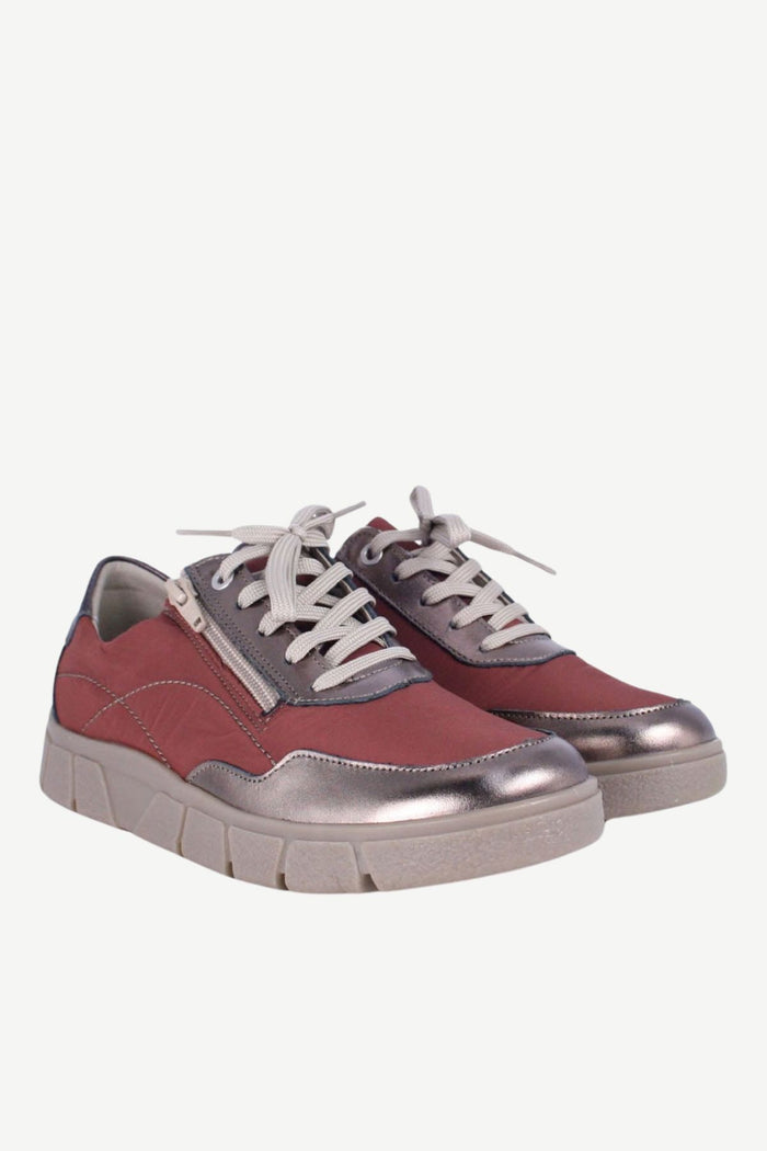 SUAVE Brem Women's Trainer - Rust