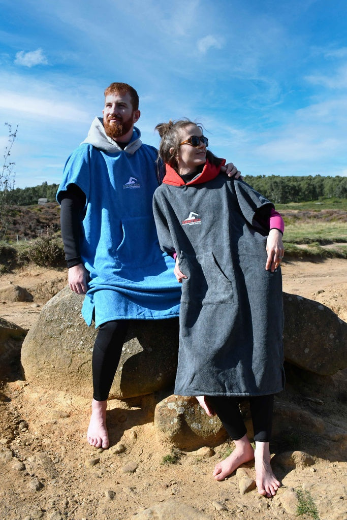 Swimtech Poncho In Microfibra Unisex: Asciugamano Da Piscina Pratico E Morbido