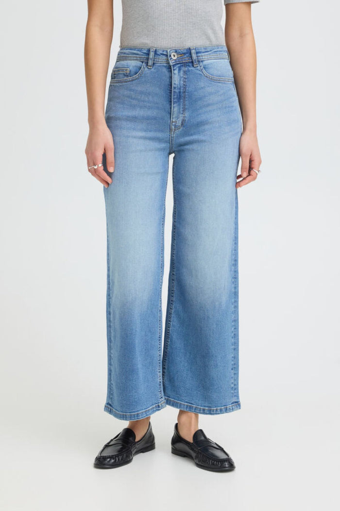 ICHI Twiggy Cropped High Waist Jeans - Light Blue