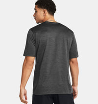 UNDER ARMOUR Men's Tech Vent T-Shirt - Grey