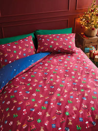 CATHERINE LANSFIELD Christmas Santas Workshop Duvet Set