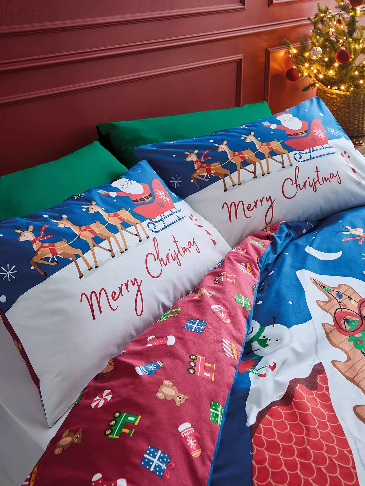 CATHERINE LANSFIELD Christmas Santas Workshop Duvet Set