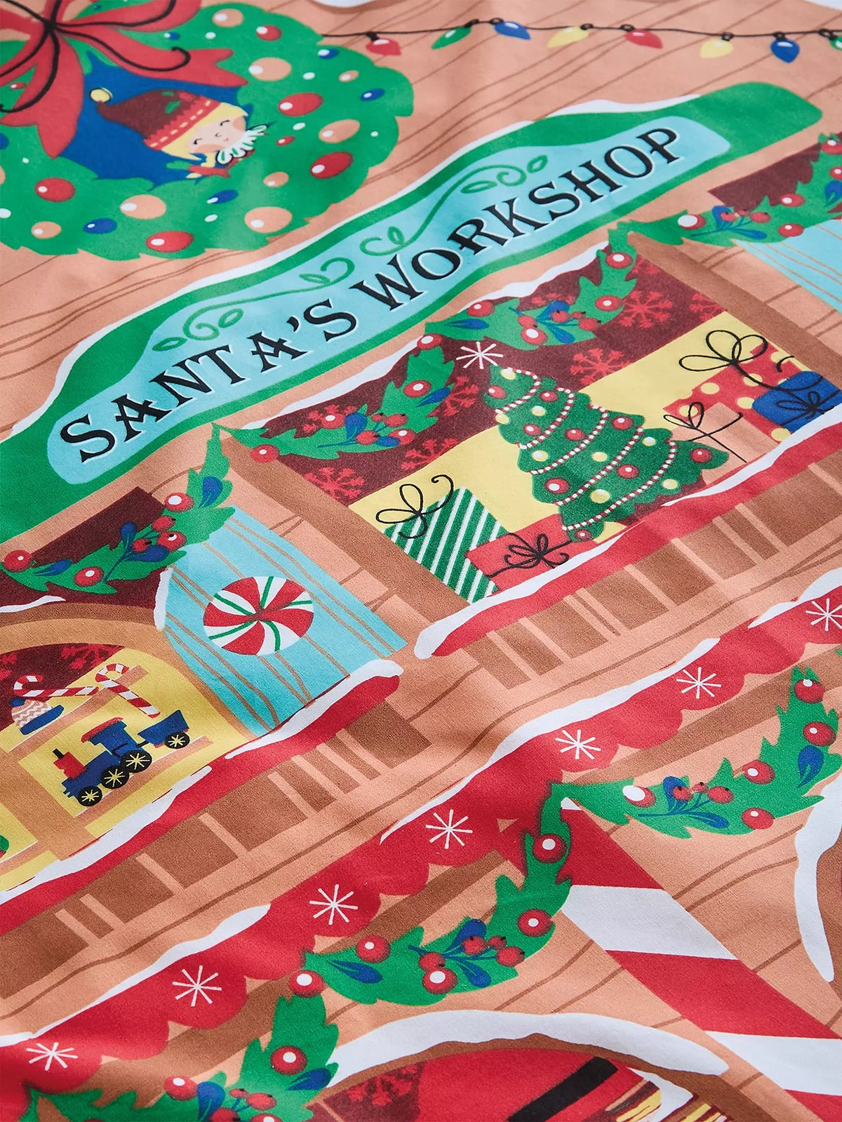 CATHERINE LANSFIELD Christmas Santas Workshop Duvet Set