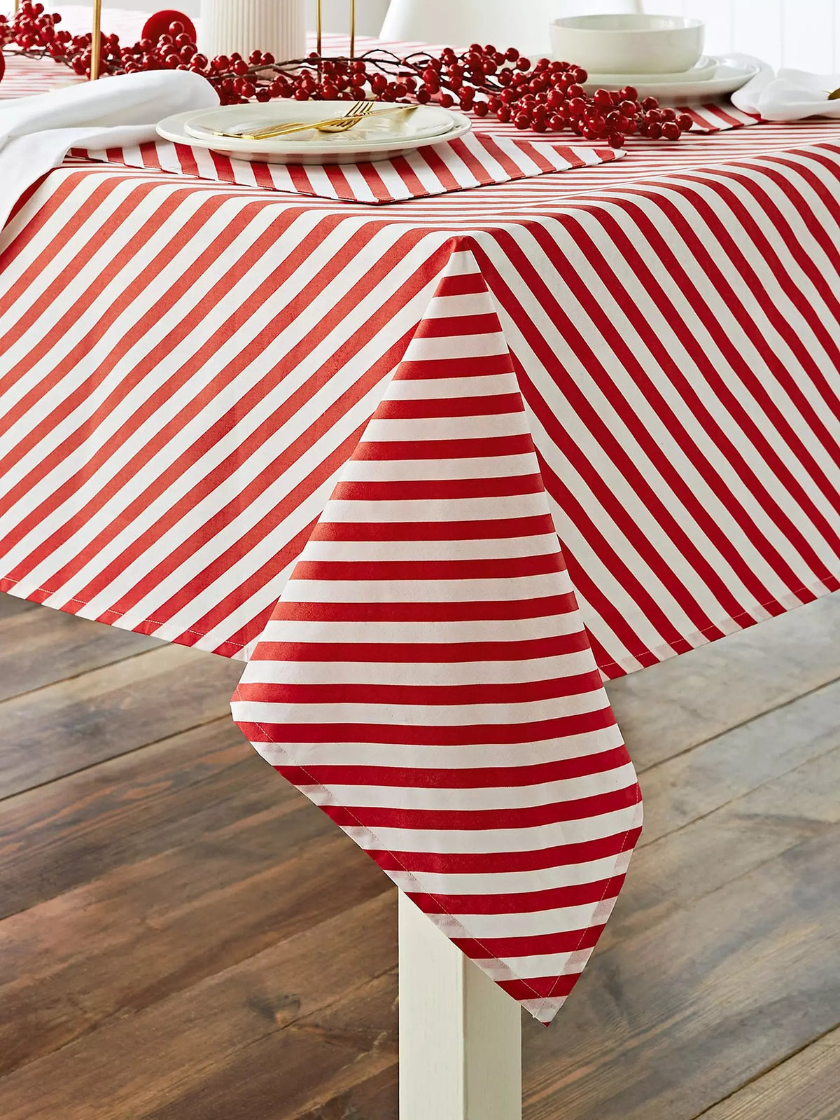 CATHERINE LANSFIELD Christmas Candy Cane Tablecloth - 2 Sizes