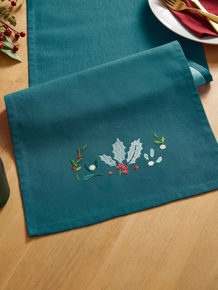 CATHERINE LANSFIELD Christmas Holly and Mistletoe Table Runner 33x220cm