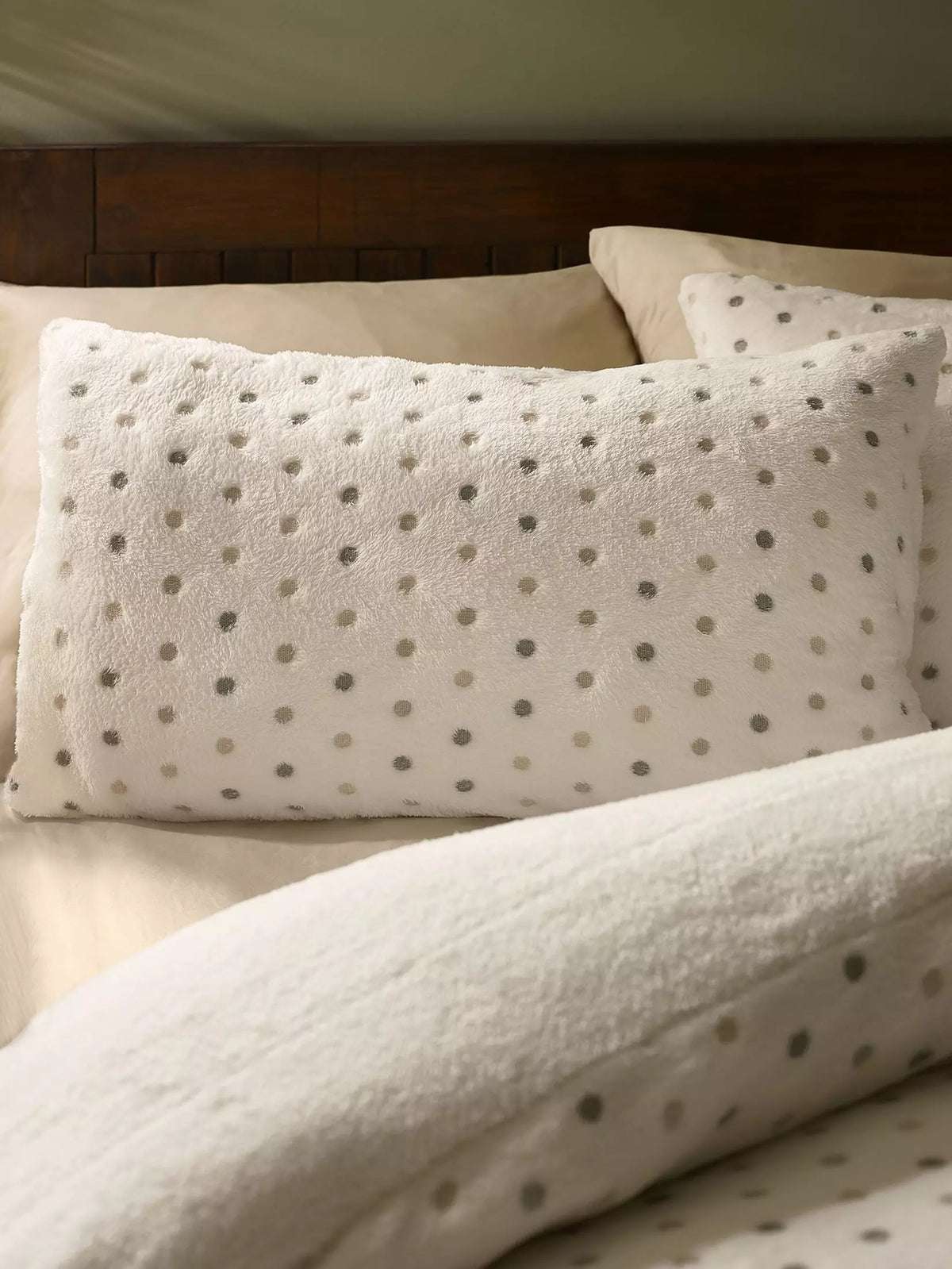 CATHERINE LANSFIELD Cosy Spot Duvet Set - Cream