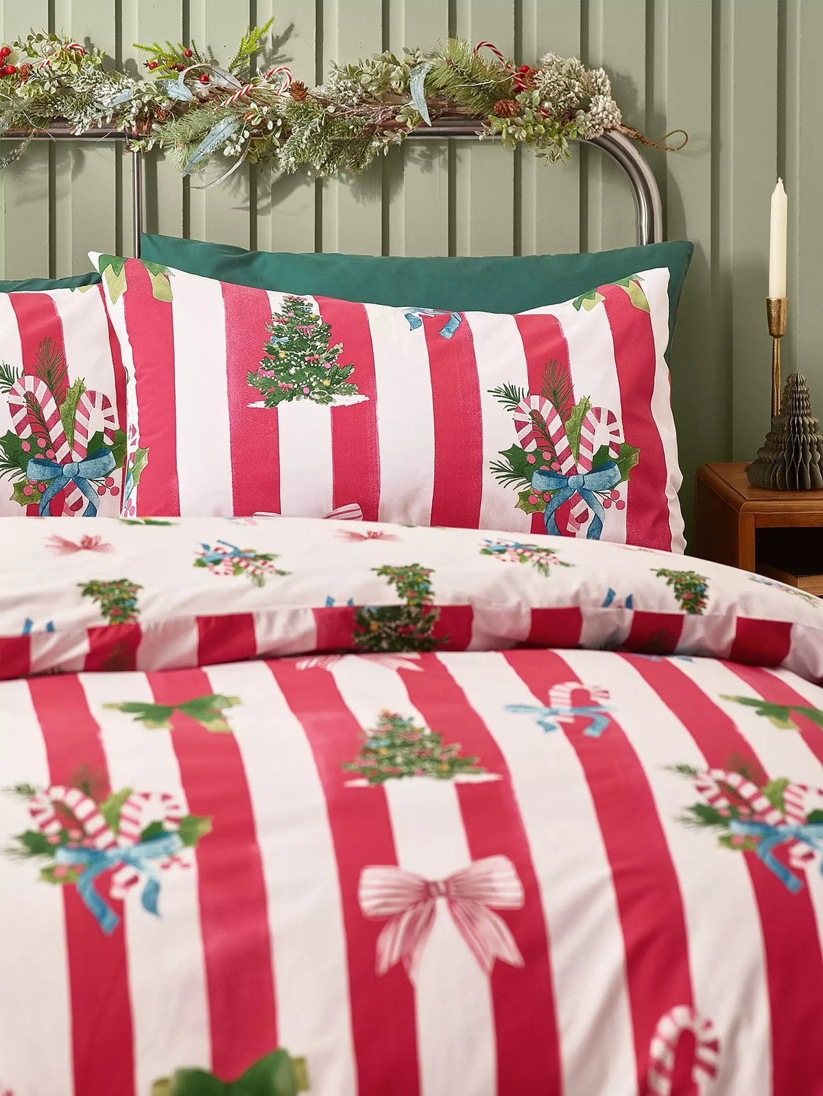 CATHERINE LANSFIELD Christmas Stripe Duvet Set - Red