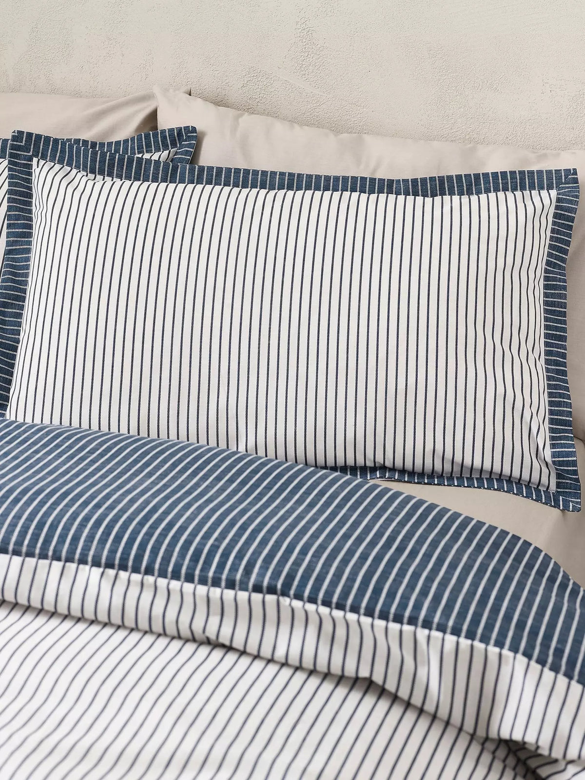 CATHERINE LANSFIELD Oxford Pinstripe Duvet Set - Navy