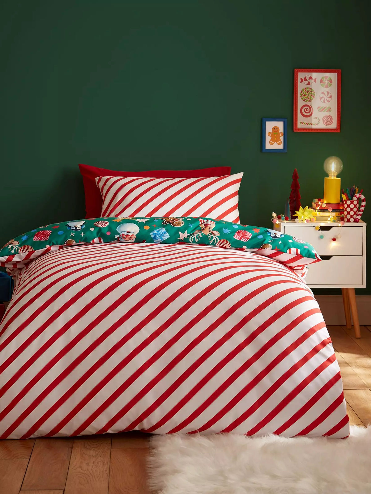 CATHERINE LANSFIELD Christmas Icons Duvet Set