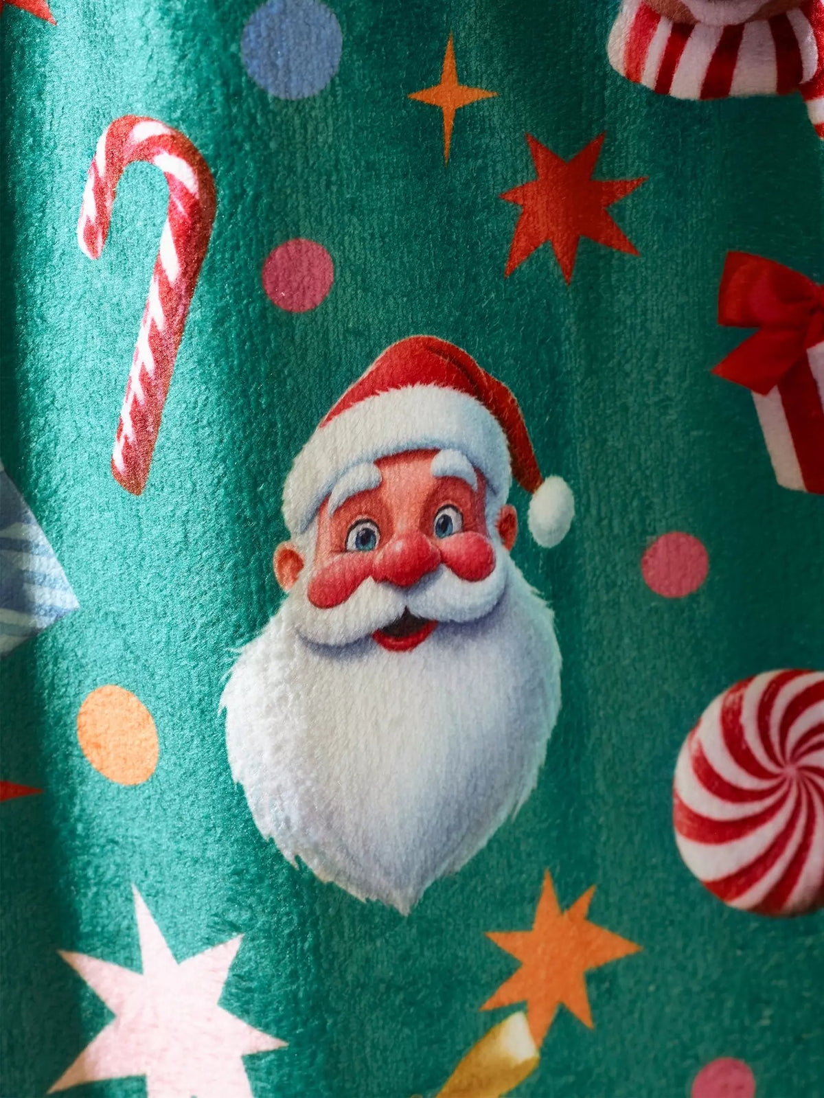 CATHERINE LANSFIELD Christmas Icons Blanket Throw - Green 130x170cm