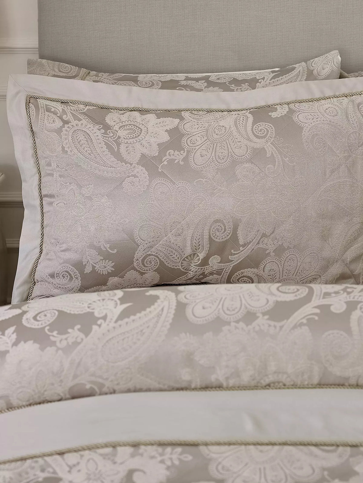 CATHERINE LANSFIELD Opulent Jacquard Pillowsham - Pair 50x75cm - Champagne