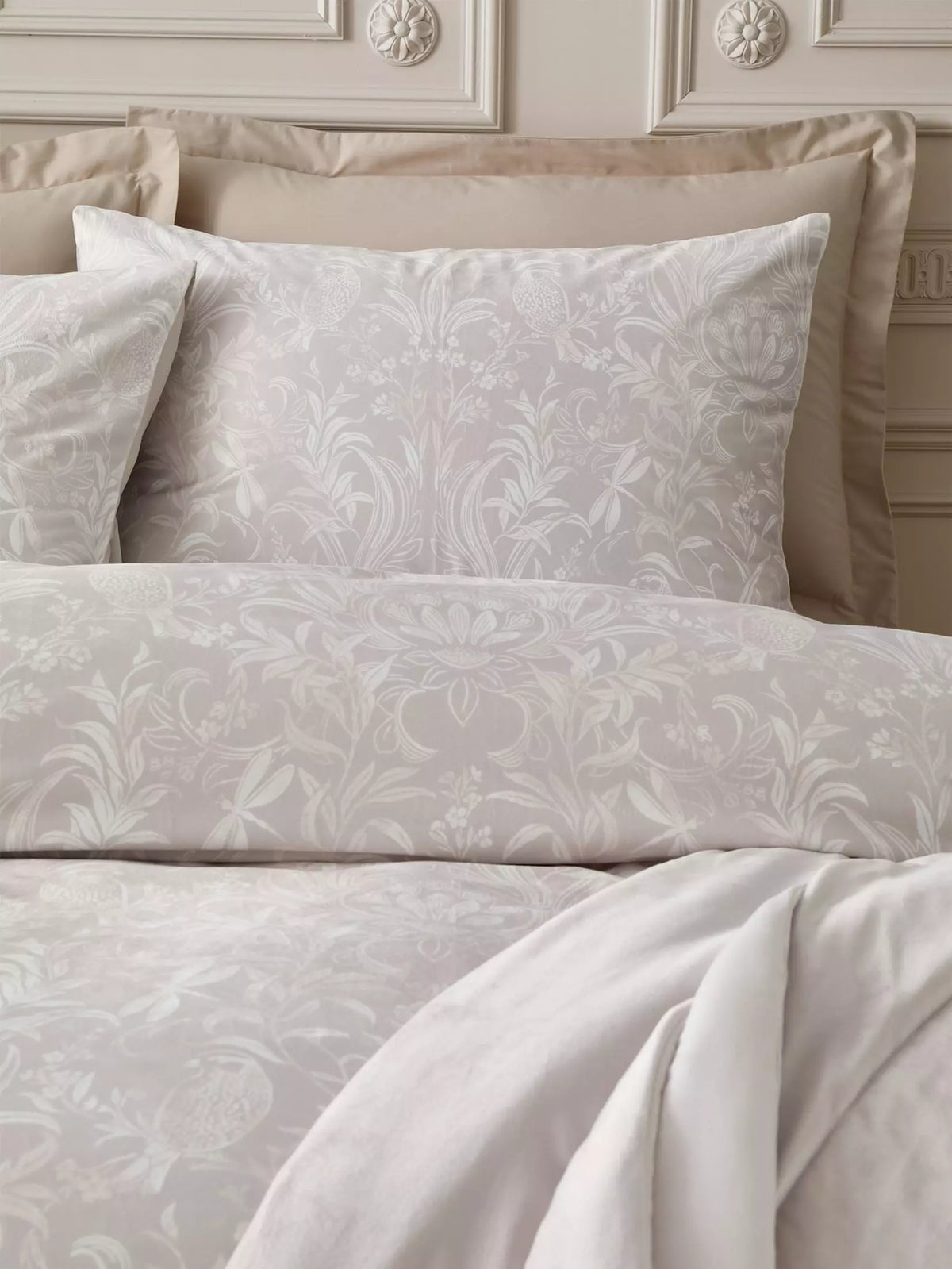 CATHERINE LANSFIELD Bridgerton Regal Birds Duvet Set - Cream