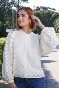 RANT & RAVE Zuri Textured Blouse - Cream