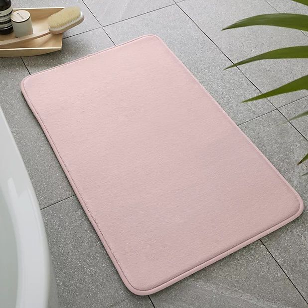 CATHERINE LANSFIELD : Anti-Bacterial Memory Foam Bath Mat - Pink