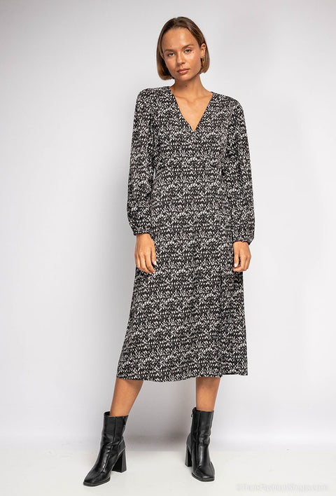 COPE CLOTHING : Long Sleeve Printed Dress - Black