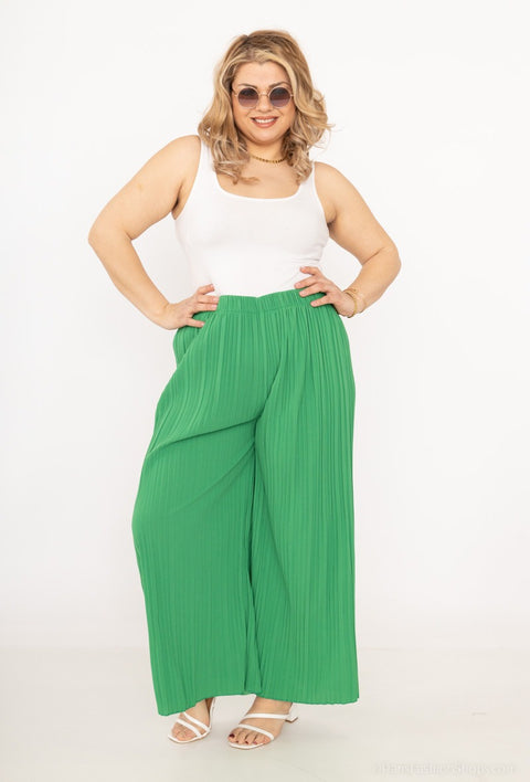 COPE CLOTHING : Curve Collection Pleated Pants