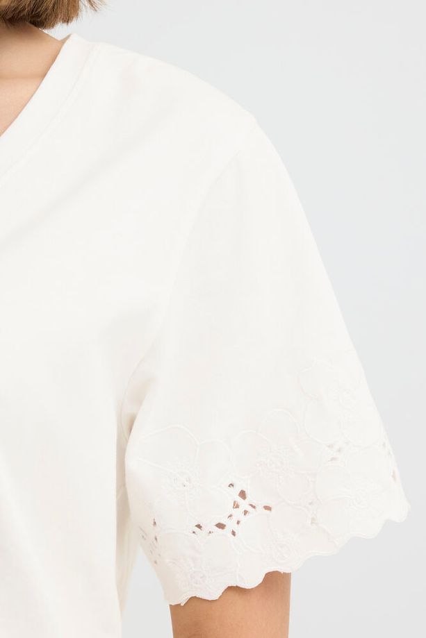 ICHI Mimmie V-Neck T-Shirt - White