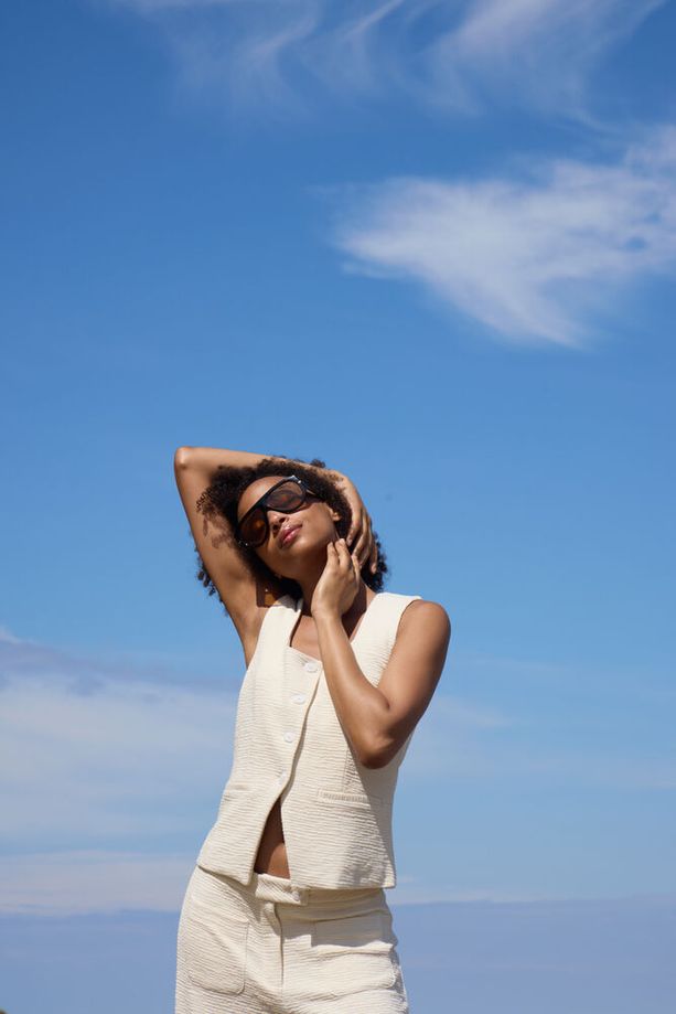 ICHI Kate Lumina Textured Waistcoat - Cream