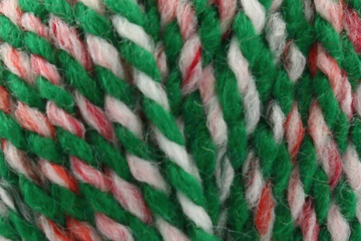 KING COLE Christmas Super Chunky Yarn - Elf - 100g